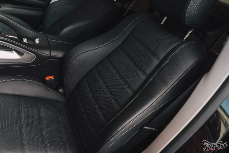 Химчистка салона для Mercedes GLE 400d